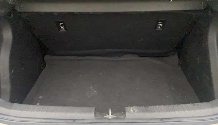 2018 Hyundai i20 Active 1.2 SX, Petrol, Manual, 21,802 km, Boot Inside