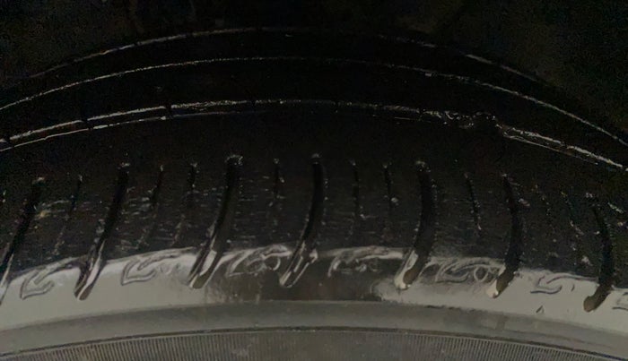 2018 Hyundai i20 Active 1.2 SX, Petrol, Manual, 21,802 km, Right Front Tyre Tread