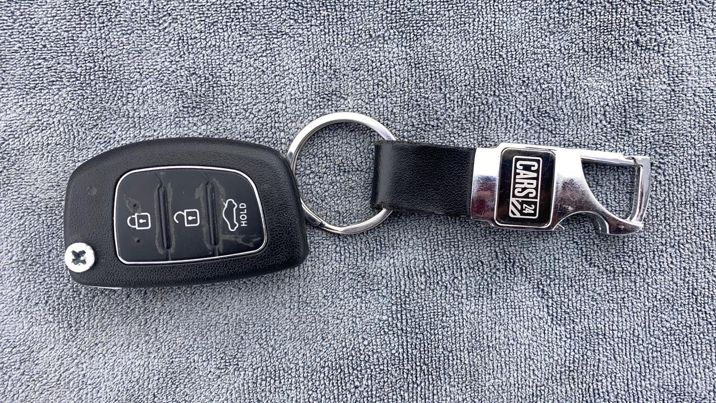 2013 Hyundai i20 MAGNA O 1.2, Petrol, Manual, 37,099 km, Key Close Up