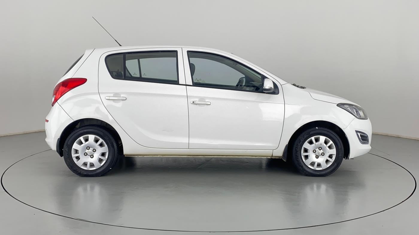 2013 Hyundai i20 MAGNA O 1.2, Petrol, Manual, 37,099 km, Right Side View