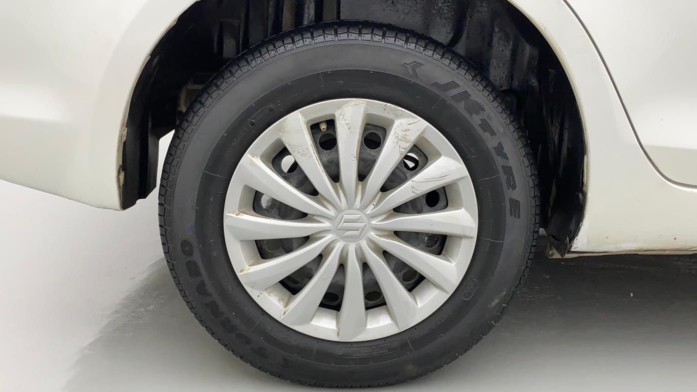 2015 Maruti Swift Dzire VXI, Petrol, Manual, 51,464 km, Right Rear Wheel