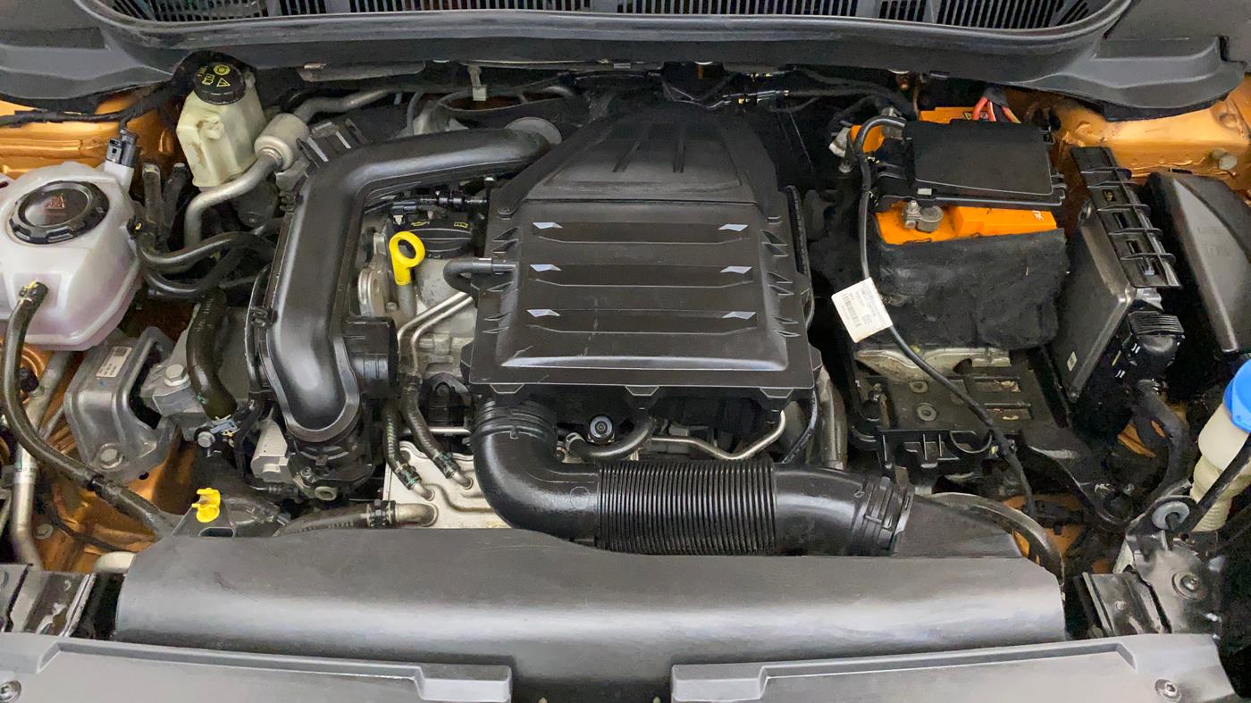2021 Skoda KUSHAQ ACTIVE 1.0L TSI MT, Petrol, Manual, 53,000 km, Engine View