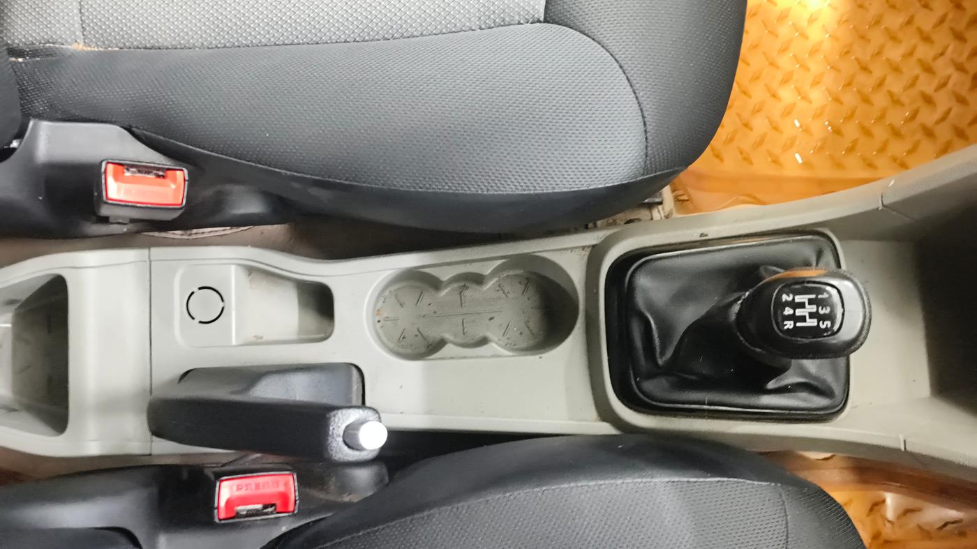 2019 Tata Tiago XT PETROL, CNG, Manual, 1,21,430 km, Gear Lever