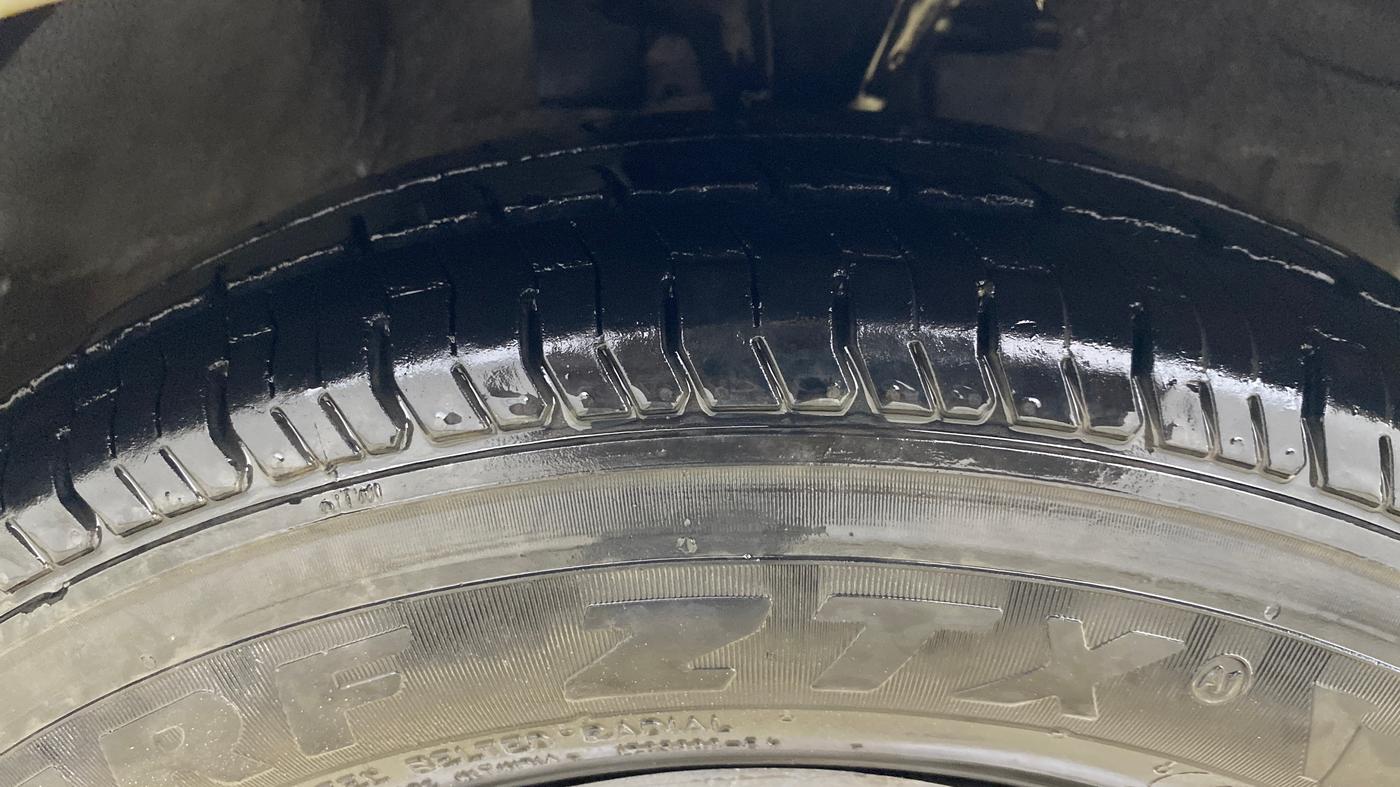 2012 Hyundai i10 MAGNA 1.1, Petrol, Manual, 66,667 km, Right Front Tyre Tread