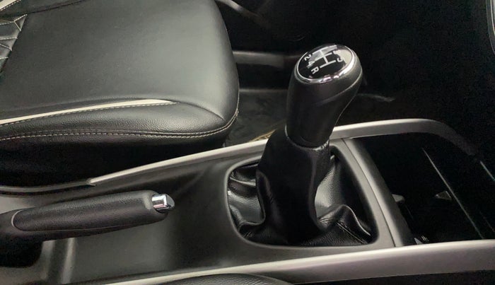 2016 Maruti Baleno ALPHA PETROL 1.2, Petrol, Manual, 62,453 km, Gear Lever