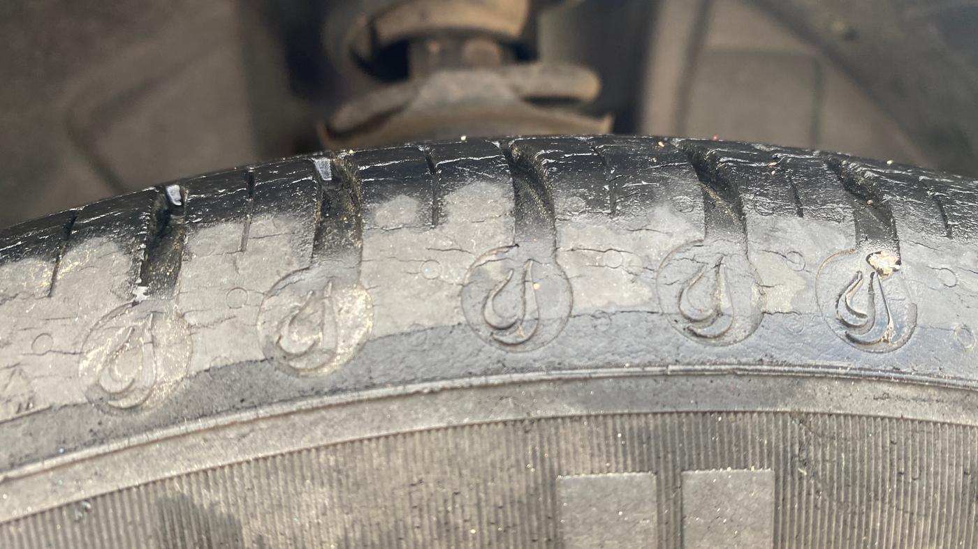 2020 Renault Kwid RXL, Petrol, Manual, 37,329 km, Right Front Tyre Tread