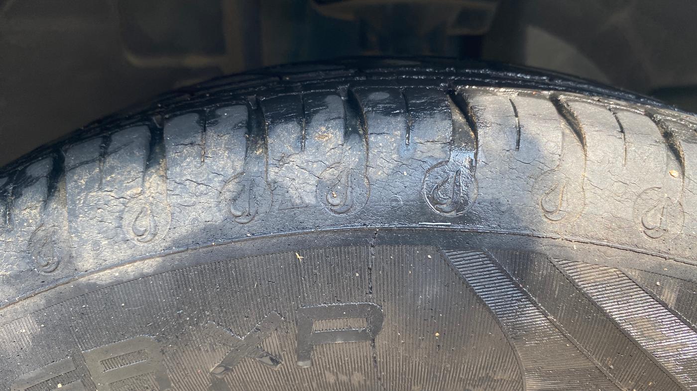 2020 Renault Kwid RXL, Petrol, Manual, 37,329 km, Left Front Tyre Tread