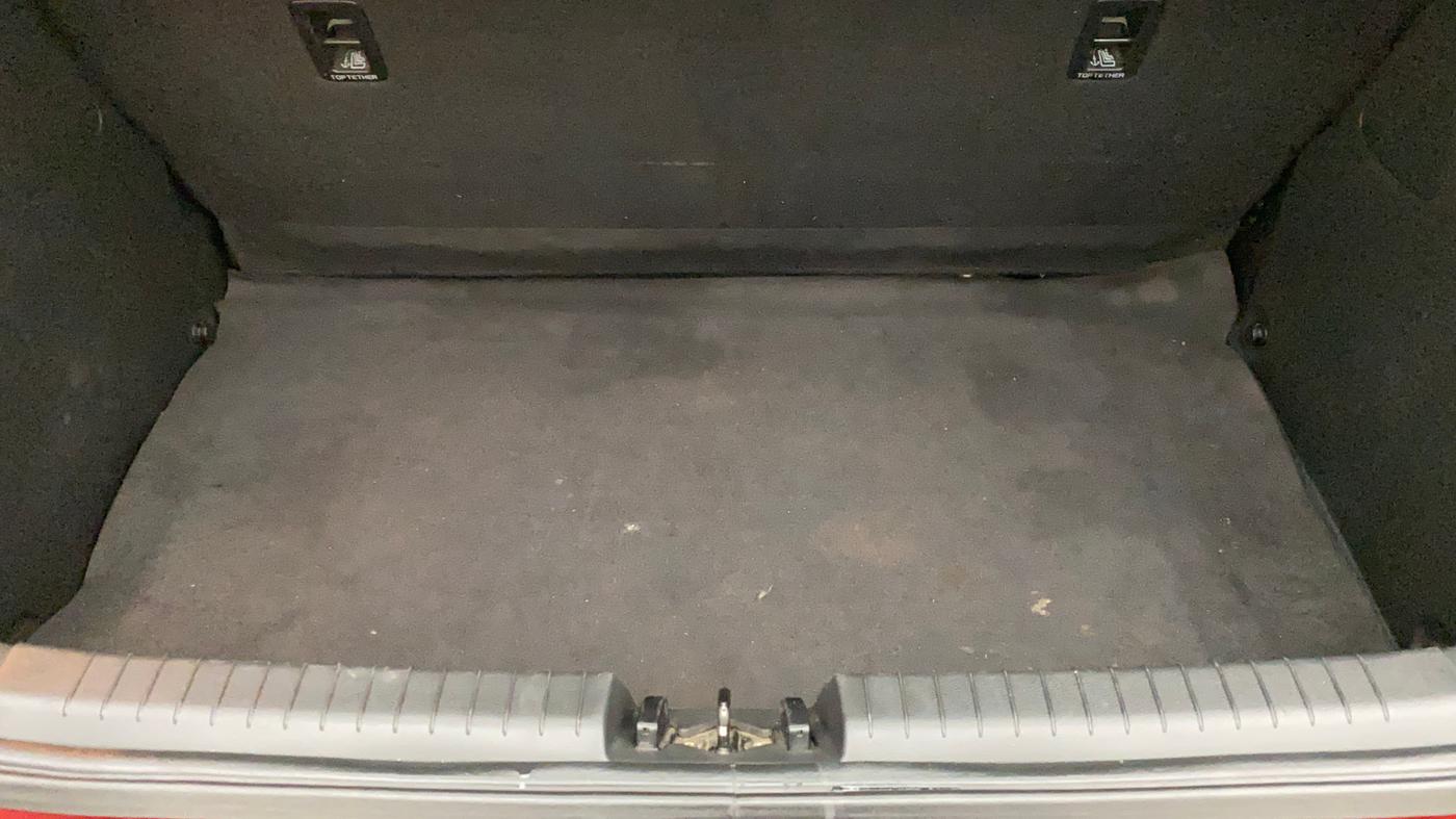2018 Hyundai Elite i20 ASTA 1.2 (O), Petrol, Manual, 54,174 km, Boot Inside