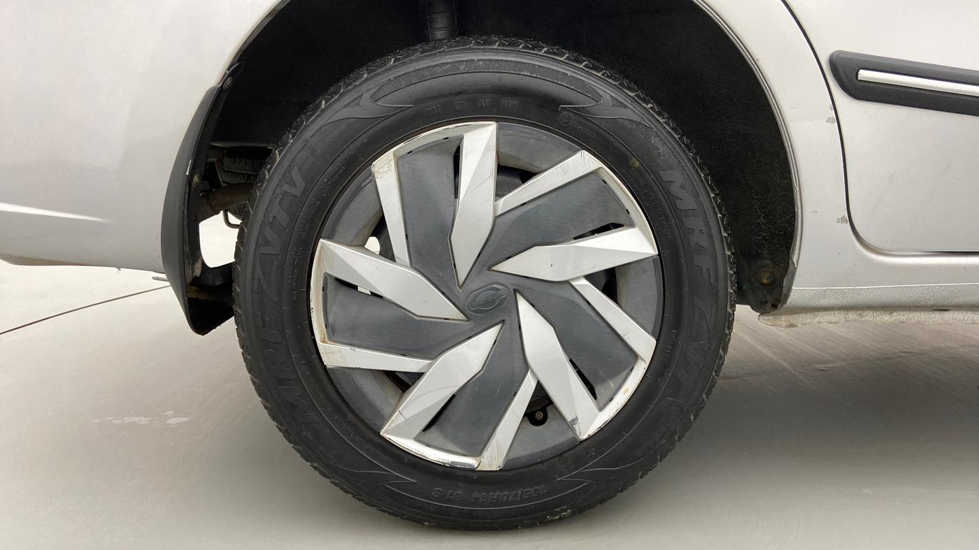 2018 Datsun Go Plus T, Petrol, Manual, 27,215 km, Right Rear Wheel