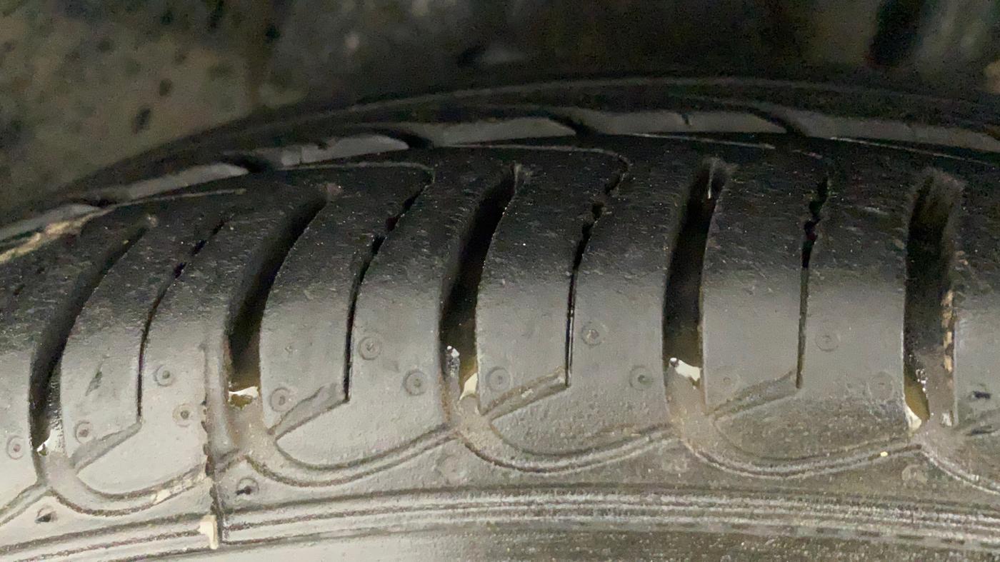 2021 Ford Ecosport TITANIUM 1.5L PETROL, Petrol, Manual, 10,546 km, Left Front Tyre Tread