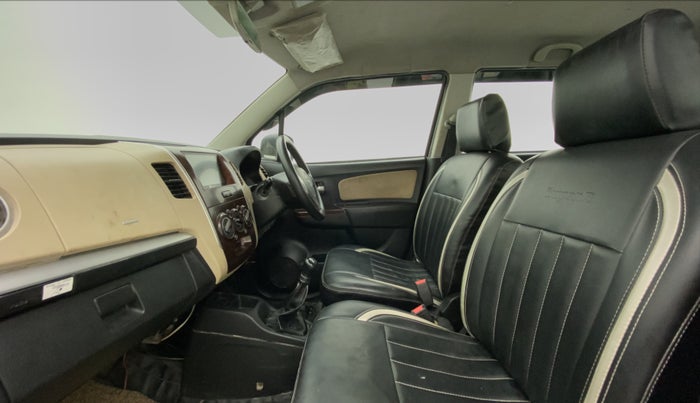 2018 Maruti Wagon R 1.0 LXI CNG, CNG, Manual, 75,128 km, Right Side Front Door Cabin