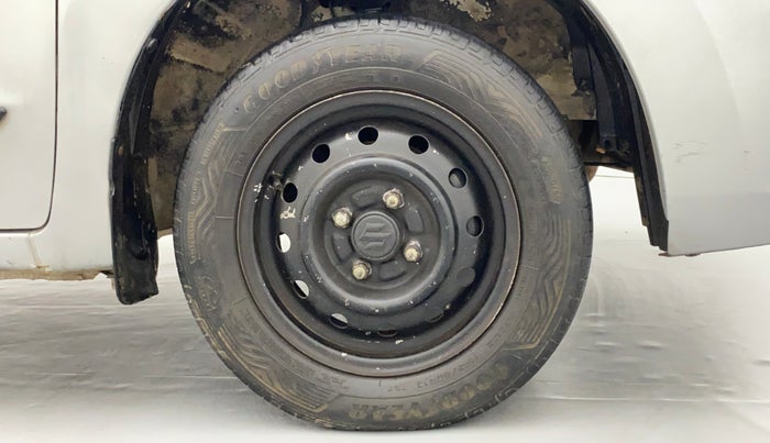 2018 Maruti Wagon R 1.0 LXI CNG, CNG, Manual, 75,128 km, Right Front Wheel