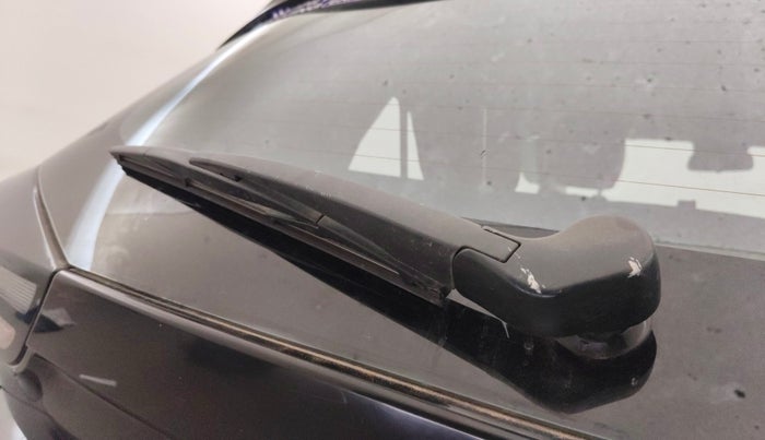 2022 Tata ALTROZ XZA PLUS, Petrol, Automatic, 49,363 km, Rear Wiper