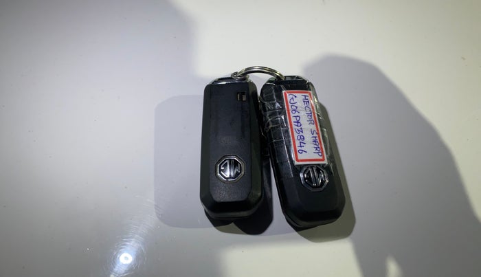 2019 MG HECTOR SHARP 1.5 DCT PETROL, Petrol, Automatic, 60,434 km, Key Close Up