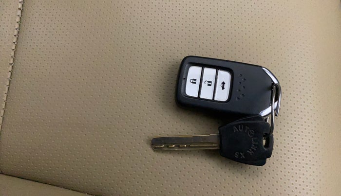 2019 Honda City 1.5L I-VTEC V MT, Petrol, Manual, 70,565 km, Key Close Up