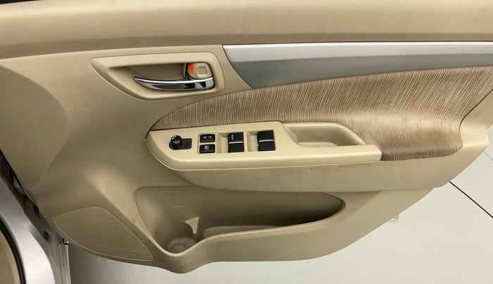 2012 Maruti Ertiga VXI, Petrol, Manual, 90,913 km, Driver Side Door Panels Control