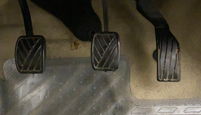 2012 Maruti Ertiga VXI, Petrol, Manual, 90,913 km, Pedals