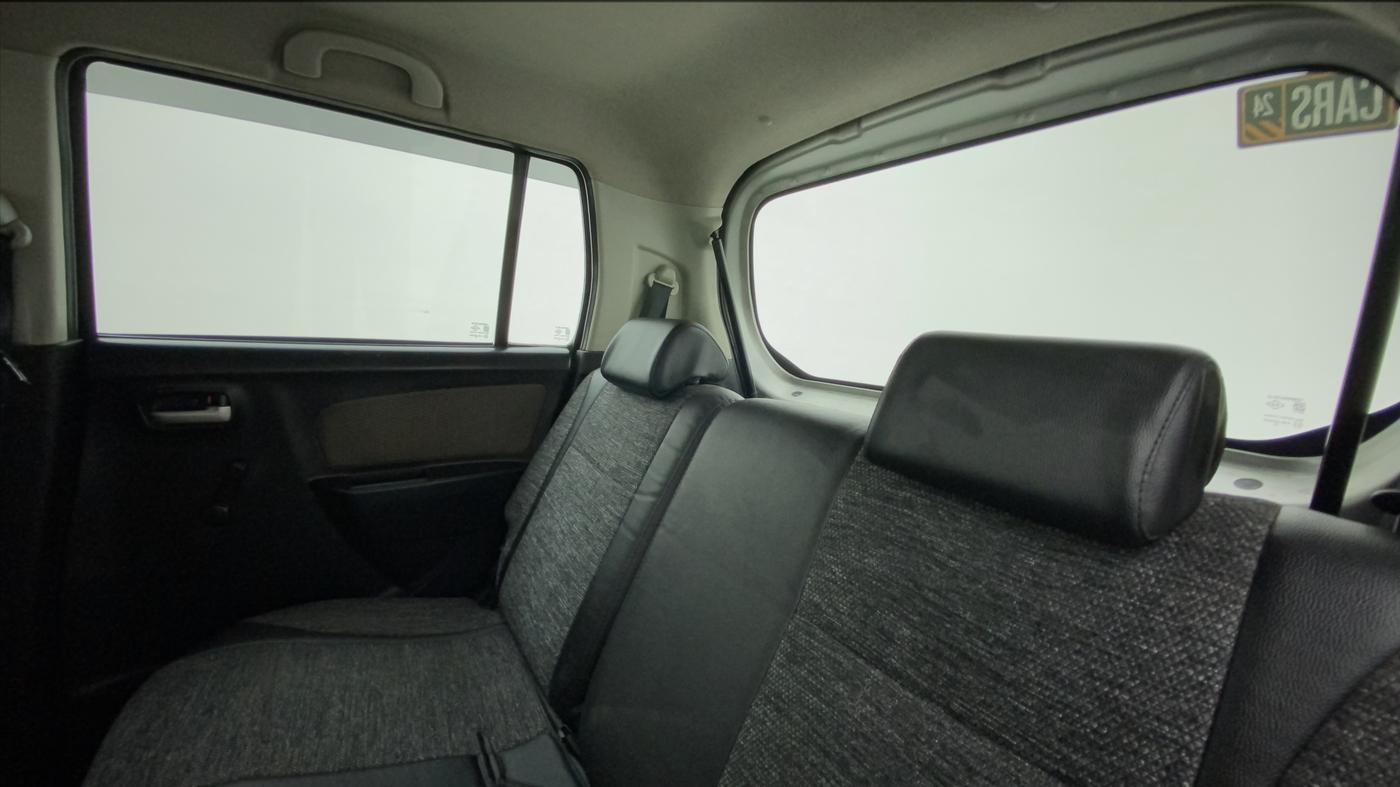2013 Maruti Wagon R 1.0 LXI, Petrol, Manual, 75,729 km, Right Side Rear Door Cabin