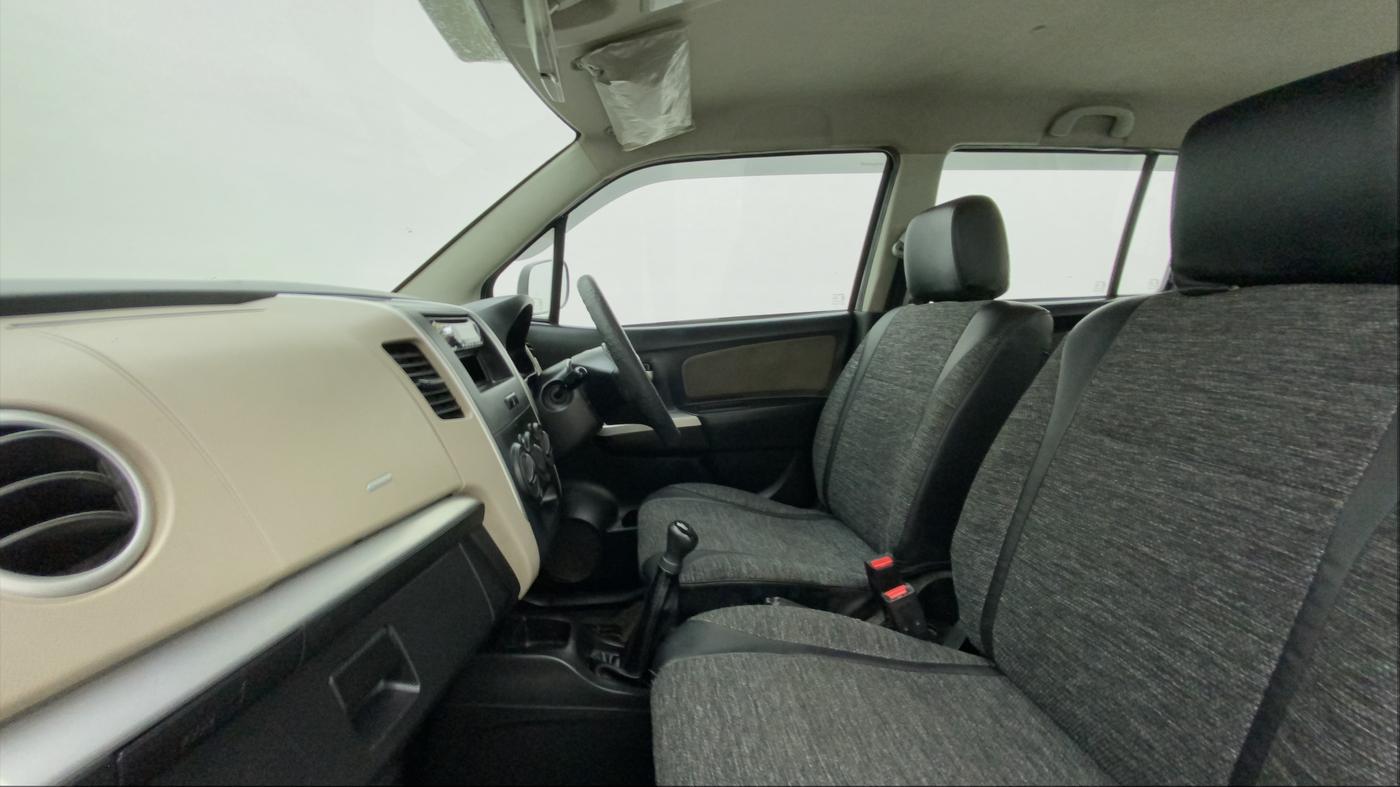 2013 Maruti Wagon R 1.0 LXI, Petrol, Manual, 75,729 km, Right Side Front Door Cabin