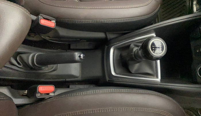 2019 Nissan Kicks XV PREMIUM DIESEL, Diesel, Manual, 65,368 km, Gear Lever