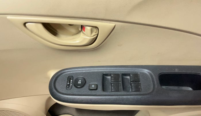 2015 Honda Brio S MT, Petrol, Manual, 54,899 km, Driver Side Door Panels Control