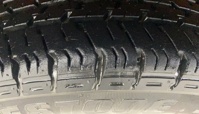 2016 Maruti Alto K10 VXI (O) AMT, Petrol, Automatic, 16,723 km, Right Rear Tyre Tread