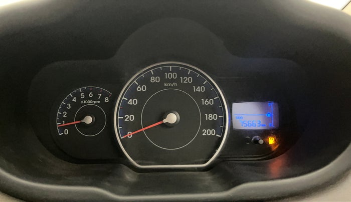 2014 Hyundai i10 MAGNA 1.1, Petrol, Manual, 75,621 km, Odometer Image