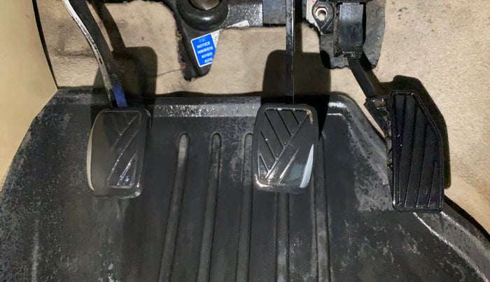 2019 Maruti Dzire LXI, CNG, Manual, 67,921 km, Pedals