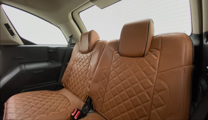 2017 Tata Hexa Varicor 400 XTA, Diesel, Automatic, 59,257 km, Third Seat Row ( optional )