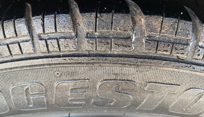 2022 Honda Amaze 1.2L I-VTEC S CVT, Petrol, Automatic, 61,707 km, Right Rear Tyre Tread