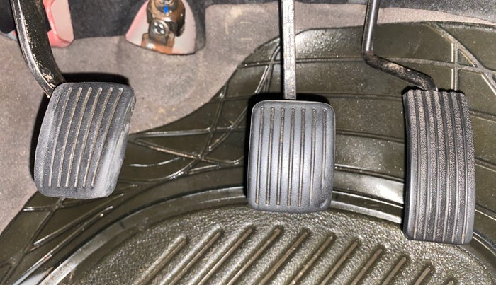 2013 Hyundai i10 ERA 1.1, Petrol, Manual, 65,984 km, Pedals