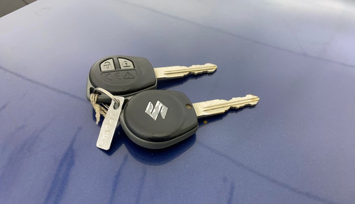 2018 Maruti Ciaz SIGMA 1.5 SHVS MT  PETROL, Petrol, Manual, 1,08,195 km, Key Close Up