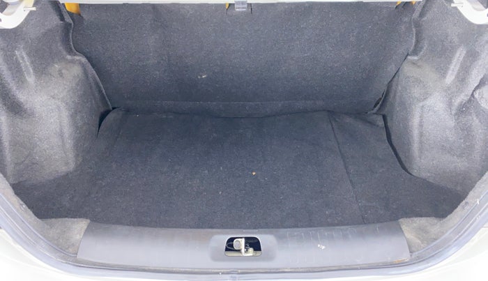 2015 Maruti Swift Dzire VDI ABS, Diesel, Manual, 17,558 km, Boot Inside