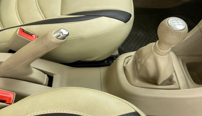 2015 Maruti Swift Dzire VDI ABS, Diesel, Manual, 17,558 km, Gear Lever