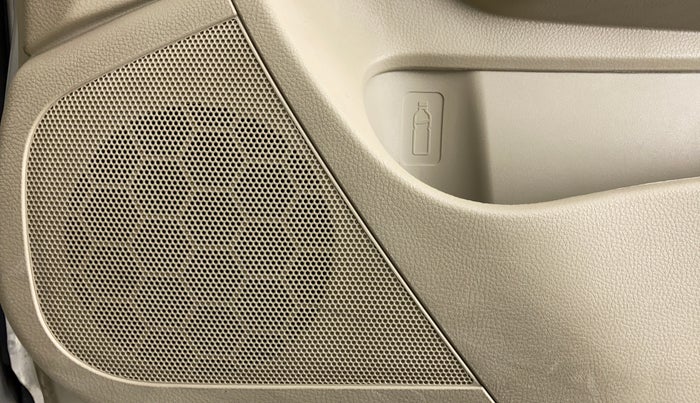 2015 Maruti Swift Dzire VDI ABS, Diesel, Manual, 17,558 km, Speaker