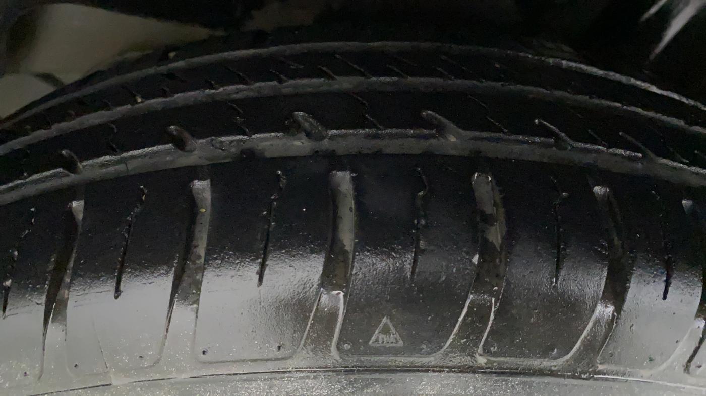 2020 Maruti Dzire VXI, Petrol, Manual, 12,461 km, Left Rear Tyre Tread