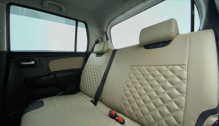 2018 Maruti Wagon R 1.0 VXI, Petrol, Manual, 8,714 km, Right Side Rear Door Cabin
