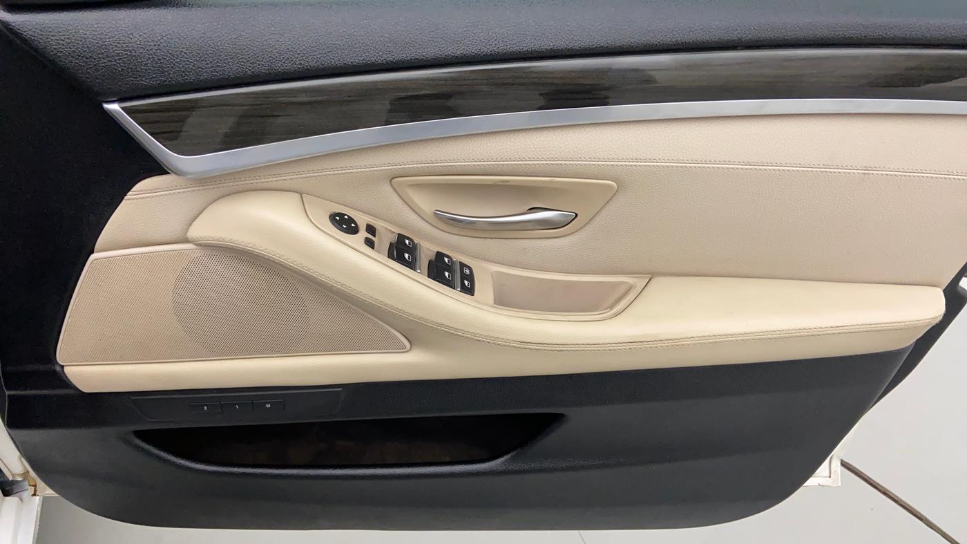 2013 BMW 5 Series 520D 2.0, Diesel, Automatic, 95,714 km, Driver Side Door Panels Control