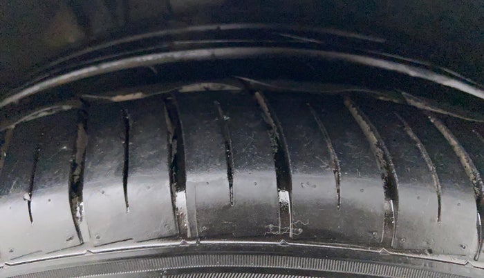 2013 BMW 5 Series 520D 2.0, Diesel, Automatic, 95,714 km, Right Front Tyre Tread