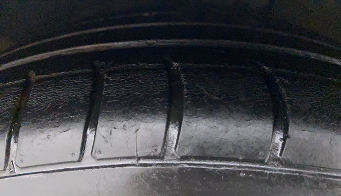 2013 BMW 5 Series 520D 2.0, Diesel, Automatic, 95,714 km, Left Rear Tyre Tread