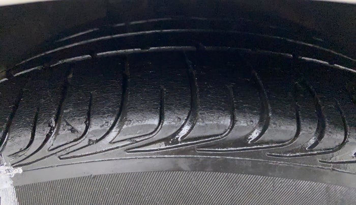2013 BMW 5 Series 520D 2.0, Diesel, Automatic, 95,714 km, Right Rear Tyre Tread