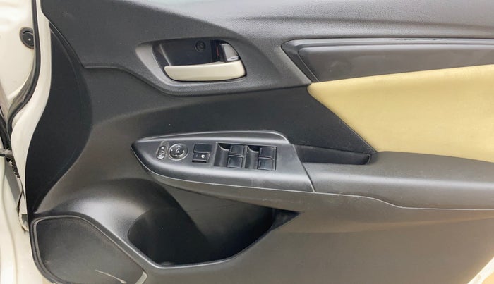 2016 Honda Jazz 1.5L I-DTEC S, Diesel, Manual, 85,352 km, Driver Side Door Panels Control