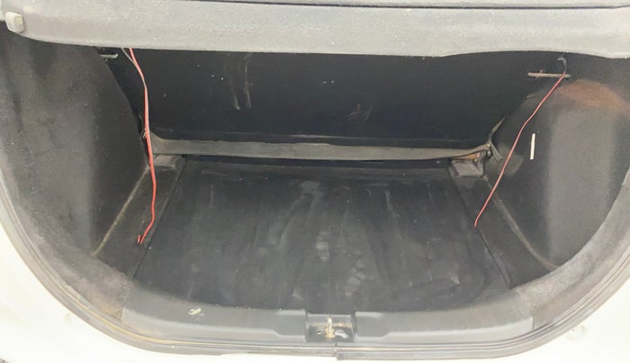 2016 Honda Jazz 1.5L I-DTEC S, Diesel, Manual, 85,352 km, Boot Inside