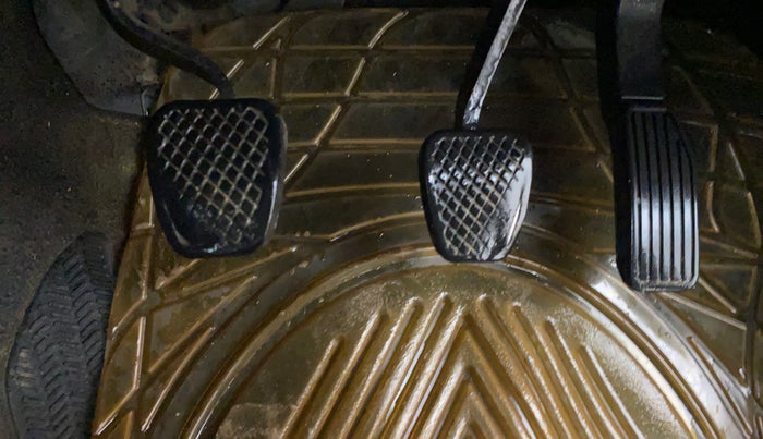 2016 Honda Jazz 1.5L I-DTEC S, Diesel, Manual, 85,352 km, Pedals