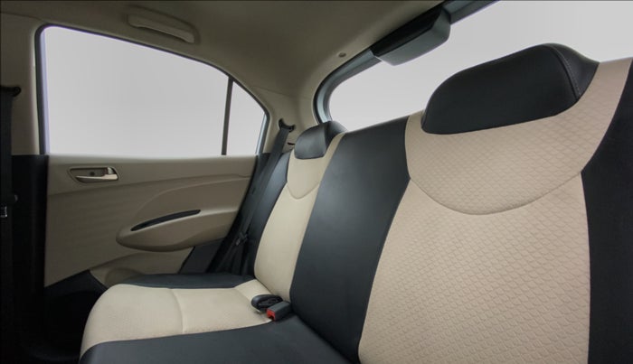 2019 Hyundai NEW SANTRO 1.1 MAGNA MT, Petrol, Manual, 9,137 km, Right Side Door Cabin View