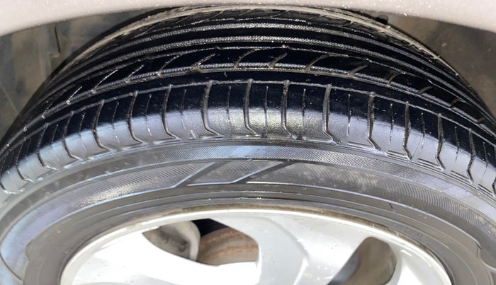 2016 Honda City 1.5L I-VTEC V MT, Petrol, Manual, 73,550 km, Left Front Tyre Tread