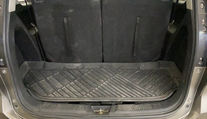 2021 Maruti XL6 ALPHA AT, Petrol, Automatic, 92,692 km, Boot Inside