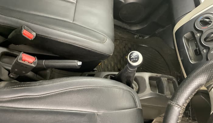 2015 Maruti Wagon R 1.0 VXI, Petrol, Manual, 48,261 km, Gear Lever