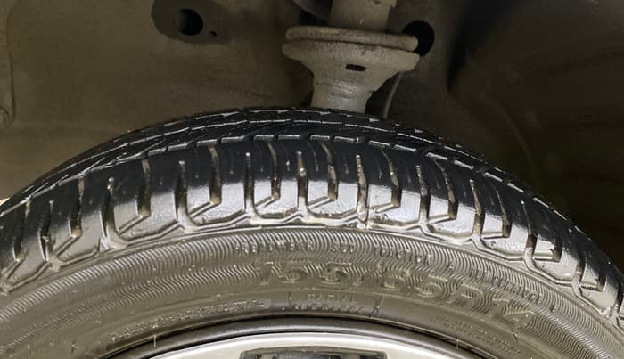 2015 Maruti Wagon R 1.0 VXI, Petrol, Manual, 48,261 km, Left Front Tyre Tread