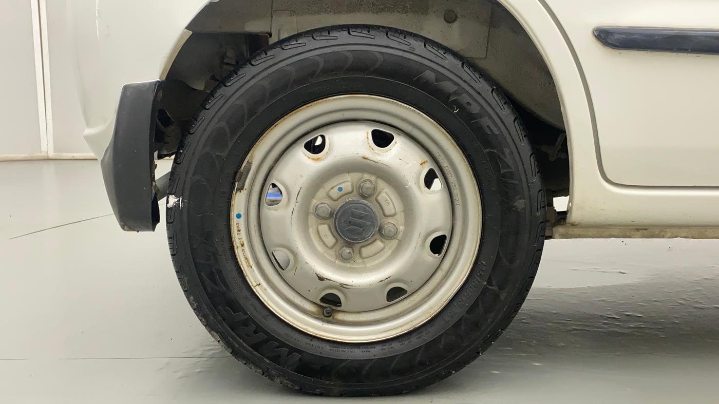 2012 Maruti Zen Estilo LXI CNG, CNG, Manual, 1,03,141 km, Right Rear Wheel